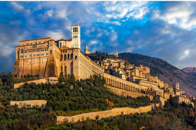 Veduta panoramica di Assisi in Umbria